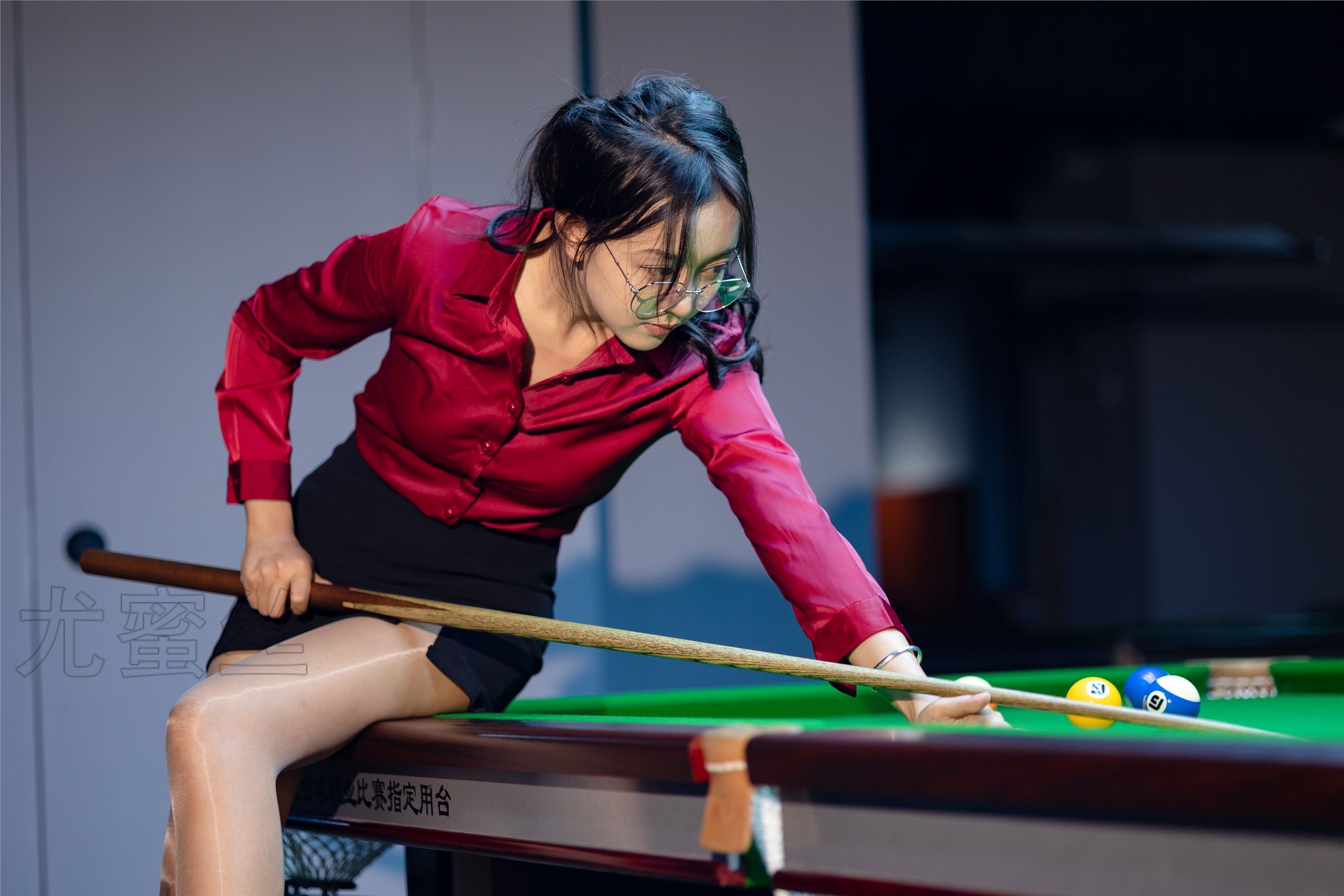 尤蜜丝 穿搭写真 NO.082